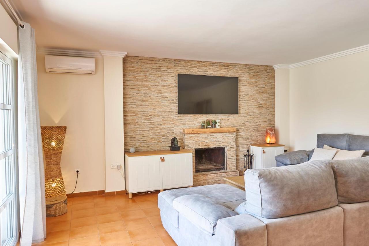 Relax, Family, Telecommuting & Private Pool Villa Velez Malaga Exterior photo